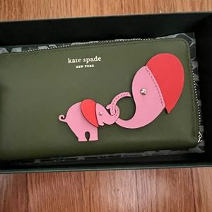Kate Space BNWT zip round continental wallet